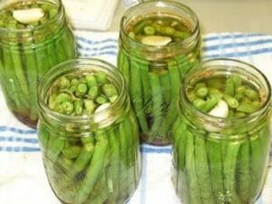 jars of canned green beans